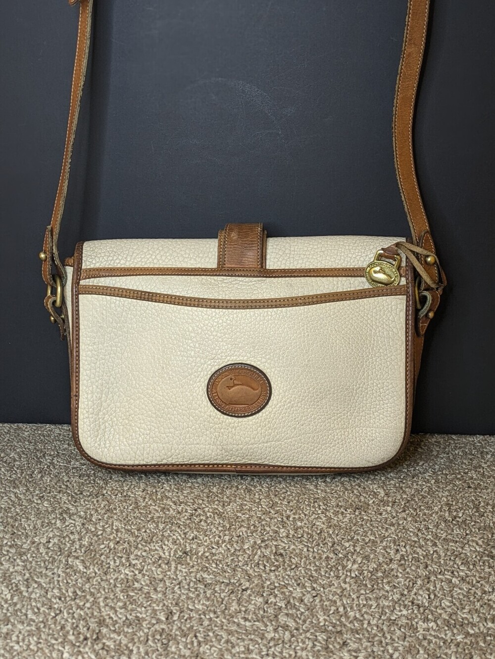 Dooney Bourke Large Equestrian Crossbody Bag Vintage Bone British Tan Leather